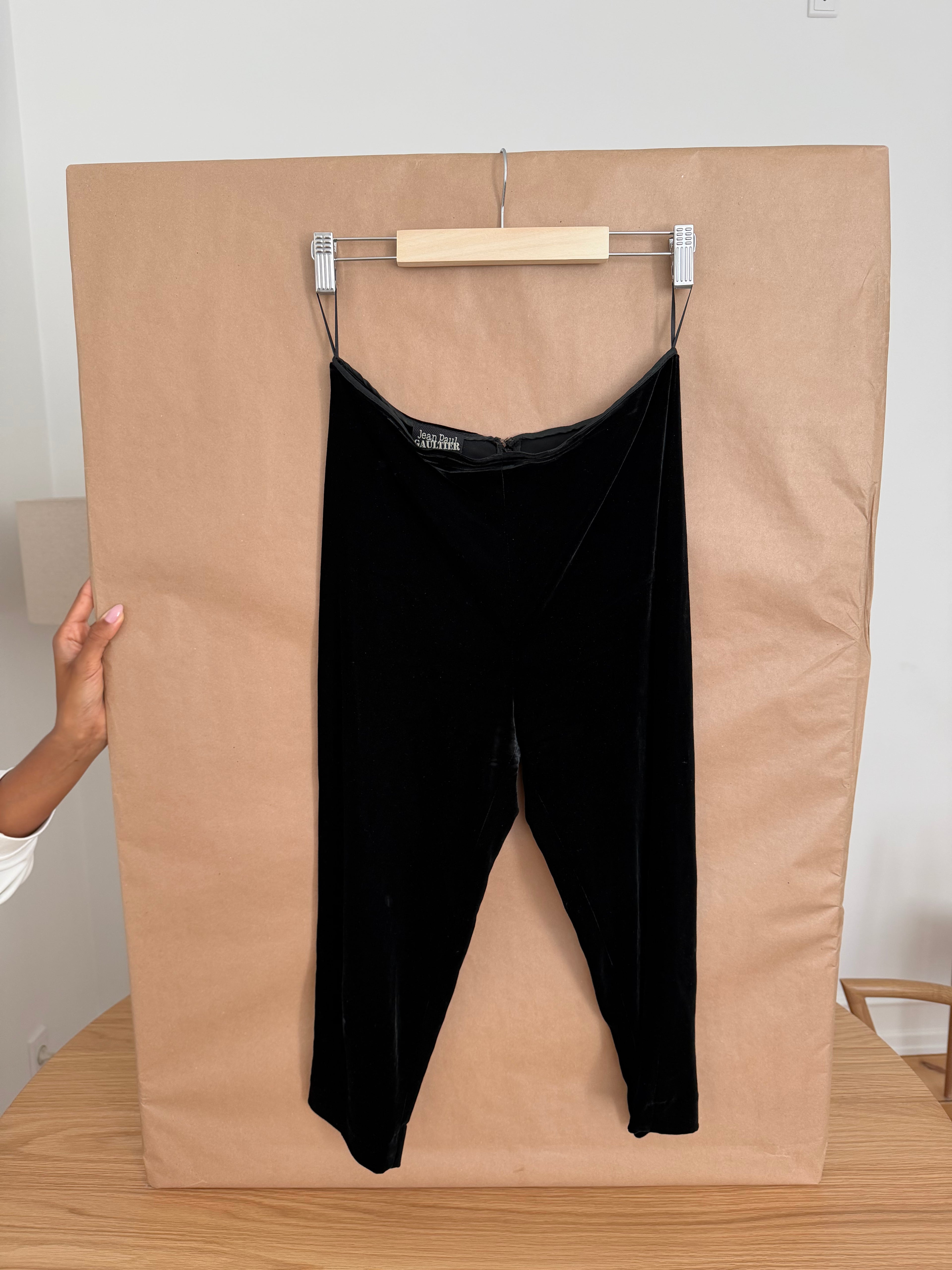 DOLCE & GABBANA VELVET CAPRI